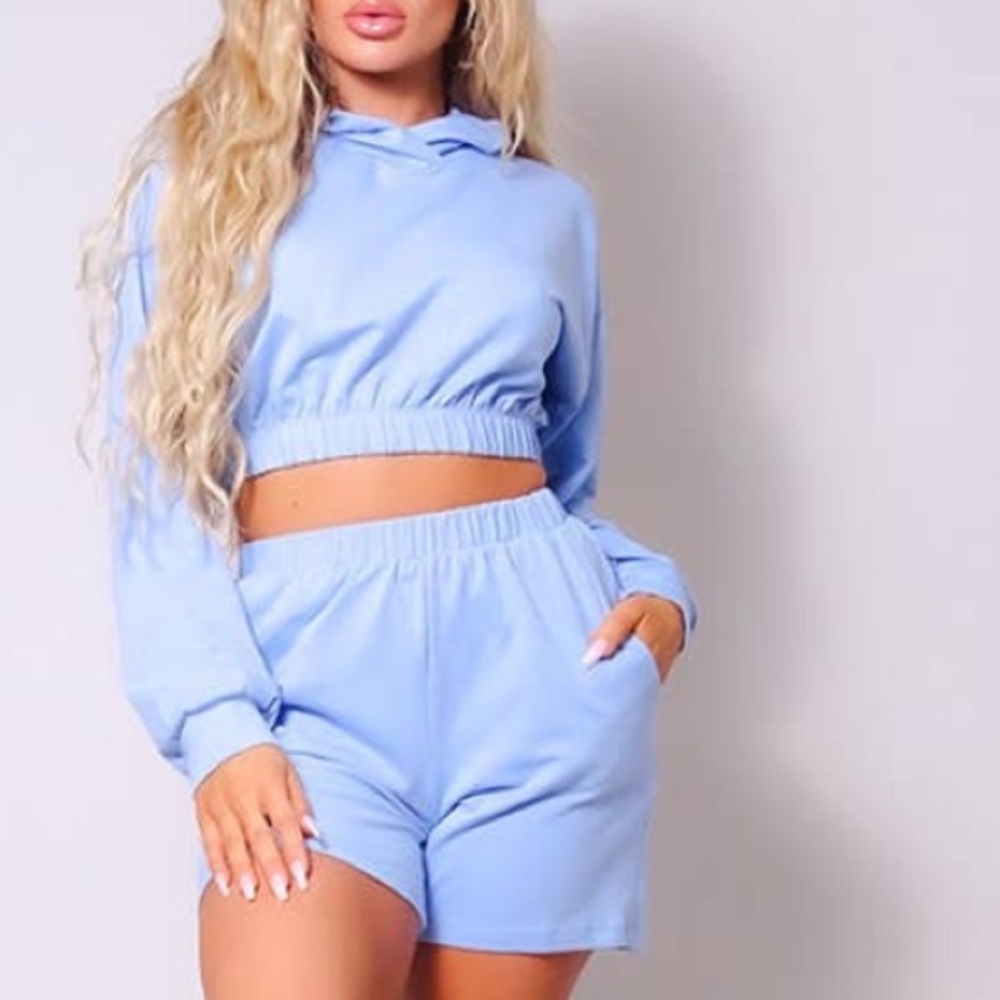 Cropped hoodie short set
